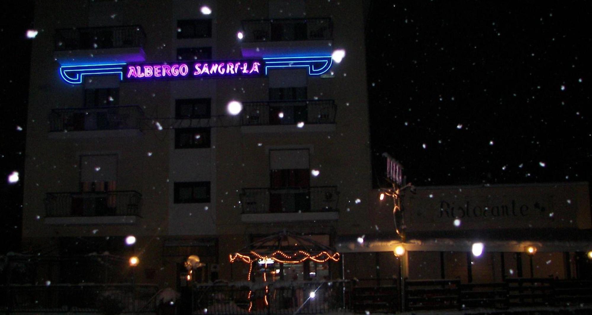 Albergo Sangrila Lanzo Torinese Eksteriør billede
