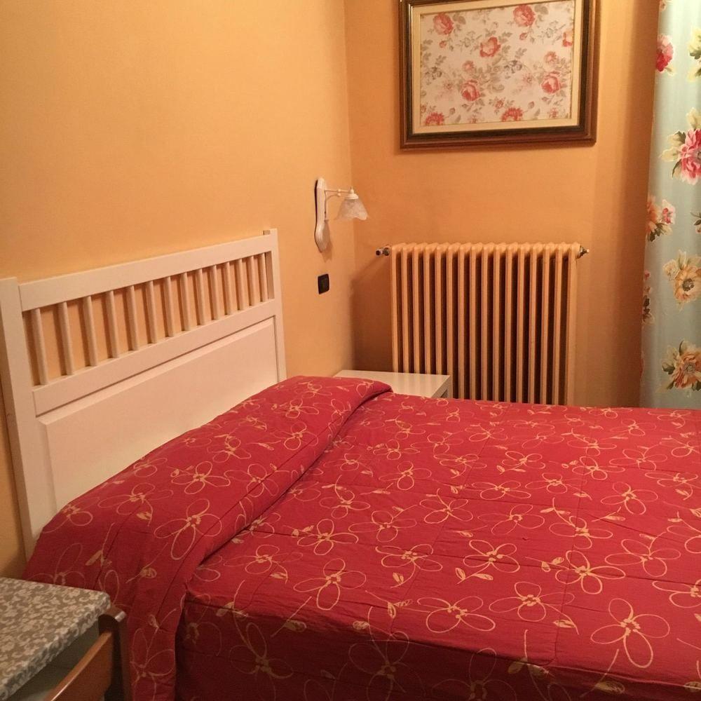 Albergo Sangrila Lanzo Torinese Eksteriør billede