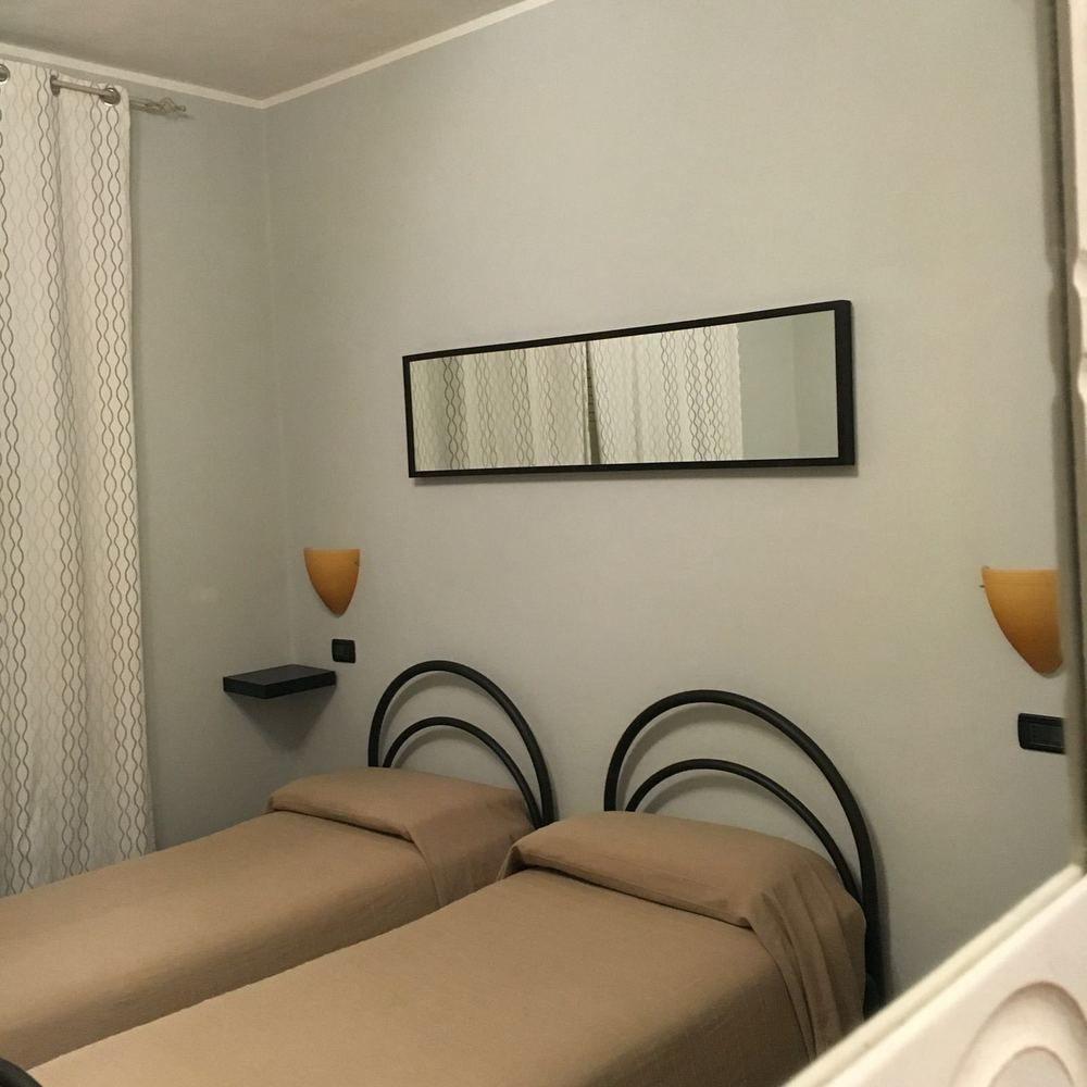 Albergo Sangrila Lanzo Torinese Eksteriør billede